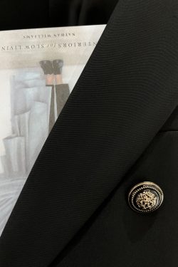 Women's Short Black Suit Jacket, 2025 British Style Blazer, High-End Quality, Fashionable for Spring and Autumn Wear