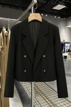 Women's Short Black Suit Jacket, 2025 British Style Blazer, High-End Quality, Fashionable for Spring and Autumn Wear