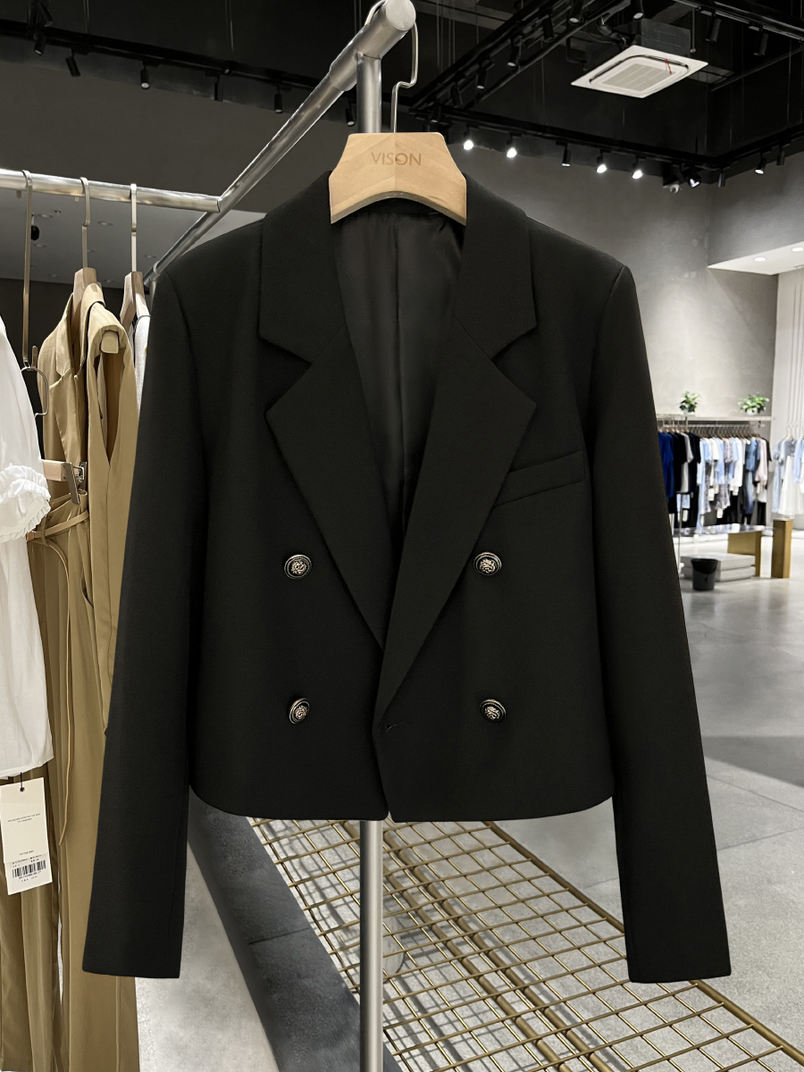 Women's Short Black Suit Jacket, 2025 British Style Blazer, High-End Quality, Fashionable for Spring and Autumn Wear Women's Short Black Suit Jacket, 2025 British Style Blazer, High-End Quality, Fashionable for Spring and Autumn Wear