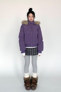 Women's Slim-Fit Black and White Short Cotton Coat with Removable Fur Collar for Winter Fashion