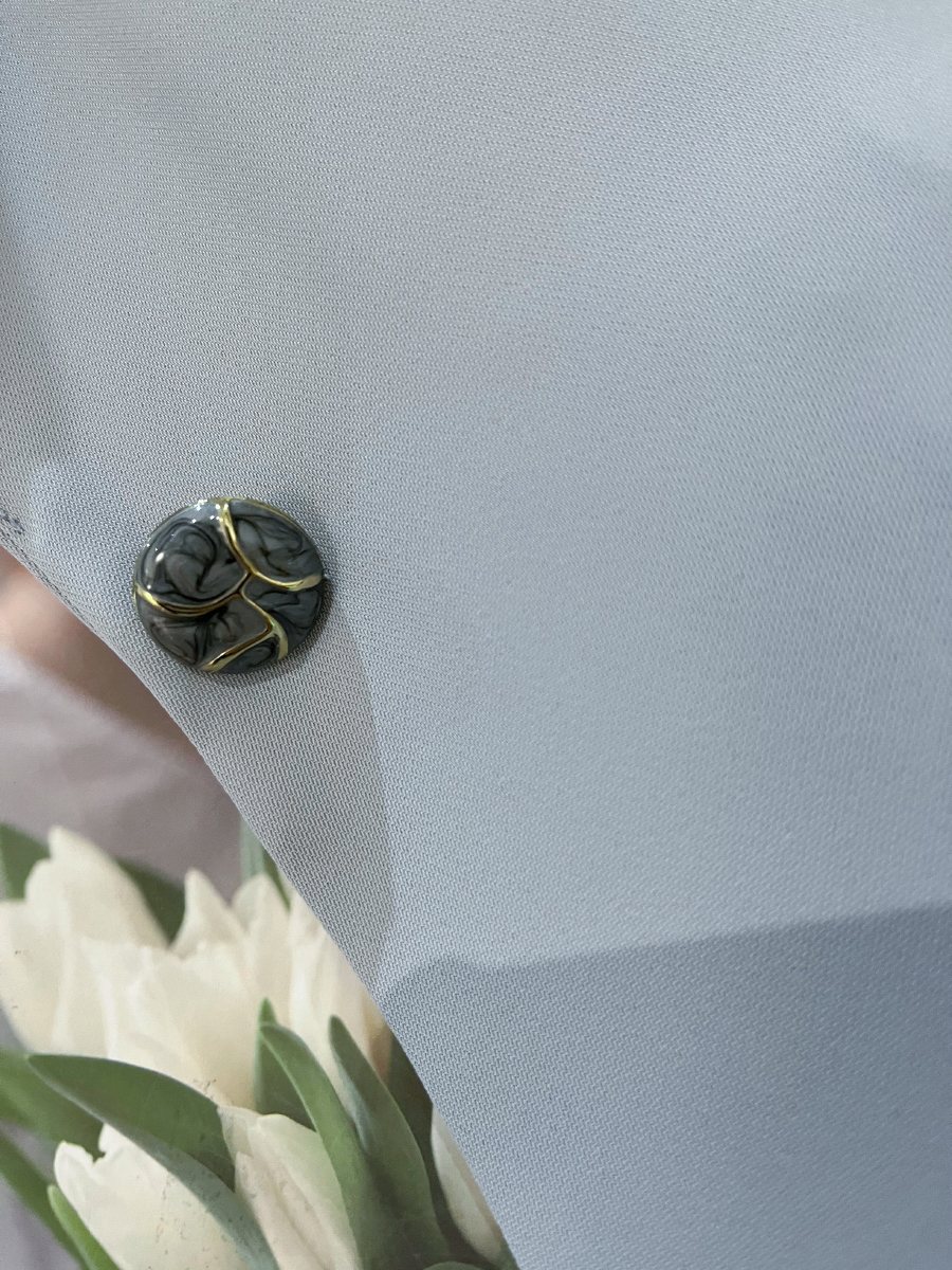 Women’s Slim Fit Blue Blazer Jacket with Seven-Point Sleeves - Trendy Spring/Summer Commuter Style 2025 Women’s Slim Fit Blue Blazer Jacket with Seven-Point Sleeves - Trendy Spring/Summer Commuter Style 2025