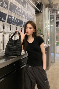 Women’s Slim-Fit Pure Cotton Short Sleeve T-Shirt - Summer 2025 Niche Design, Casual Style Top