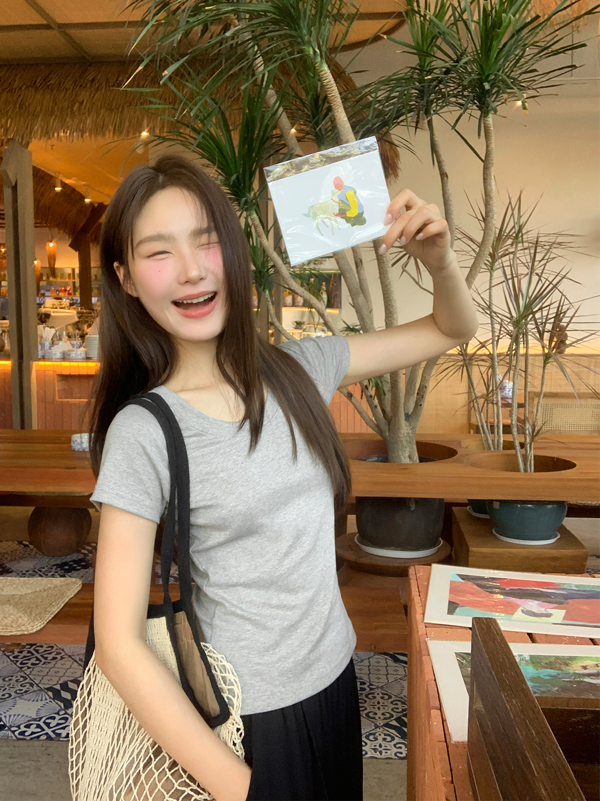 Women’s Slim-Fit Pure Cotton Short Sleeve T-Shirt - Summer 2025 Niche Design, Casual Style Top Women’s Slim-Fit Pure Cotton Short Sleeve T-Shirt - Summer 2025 Niche Design, Casual Style Top