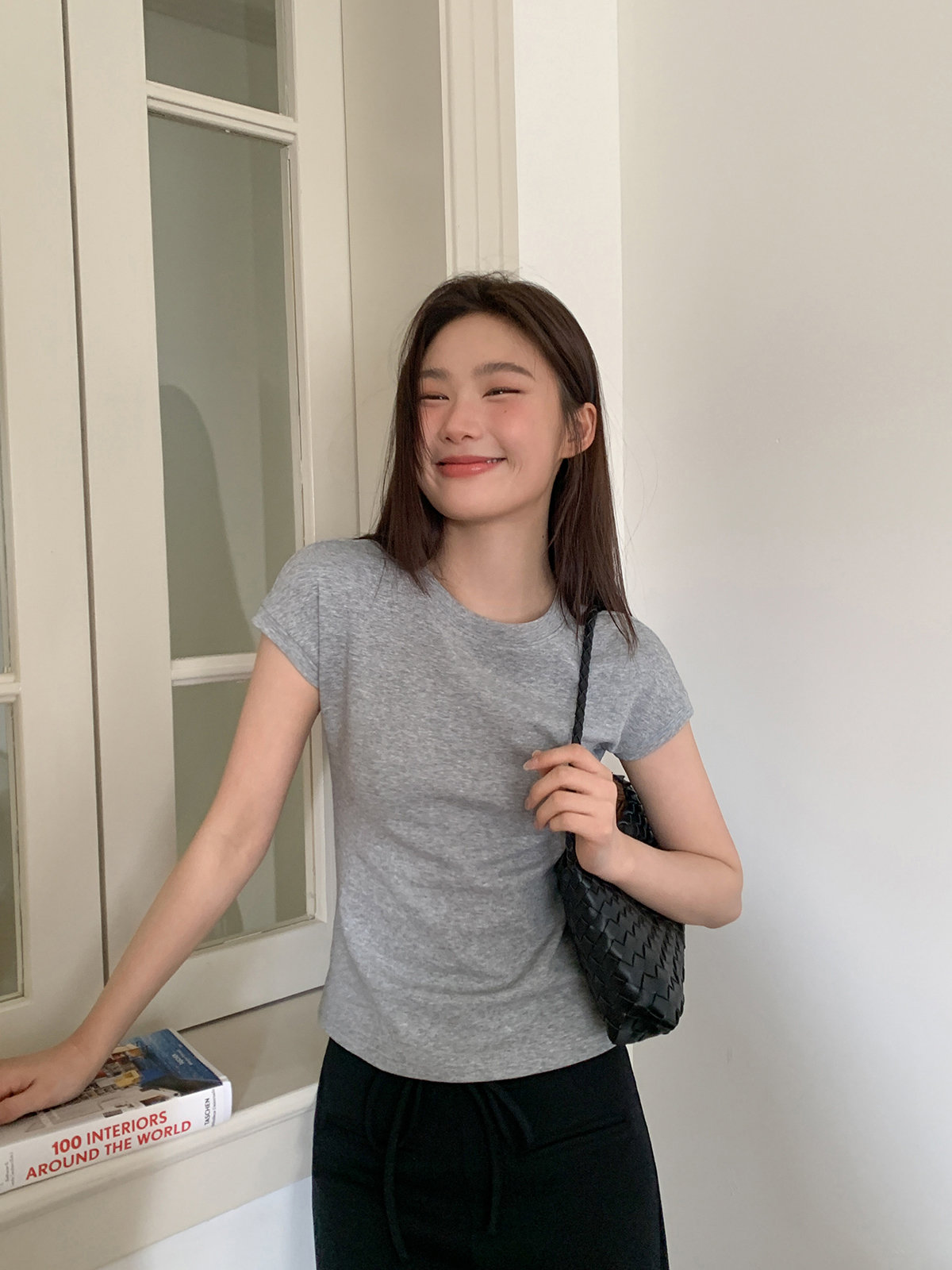 Women's Slim Fit Short Sleeve Raglan T-Shirt - Basic Style Spring/Summer Top, Simple and Elegant Fashion Women's Slim Fit Short Sleeve Raglan T-Shirt - Basic Style Spring/Summer Top, Simple and Elegant Fashion