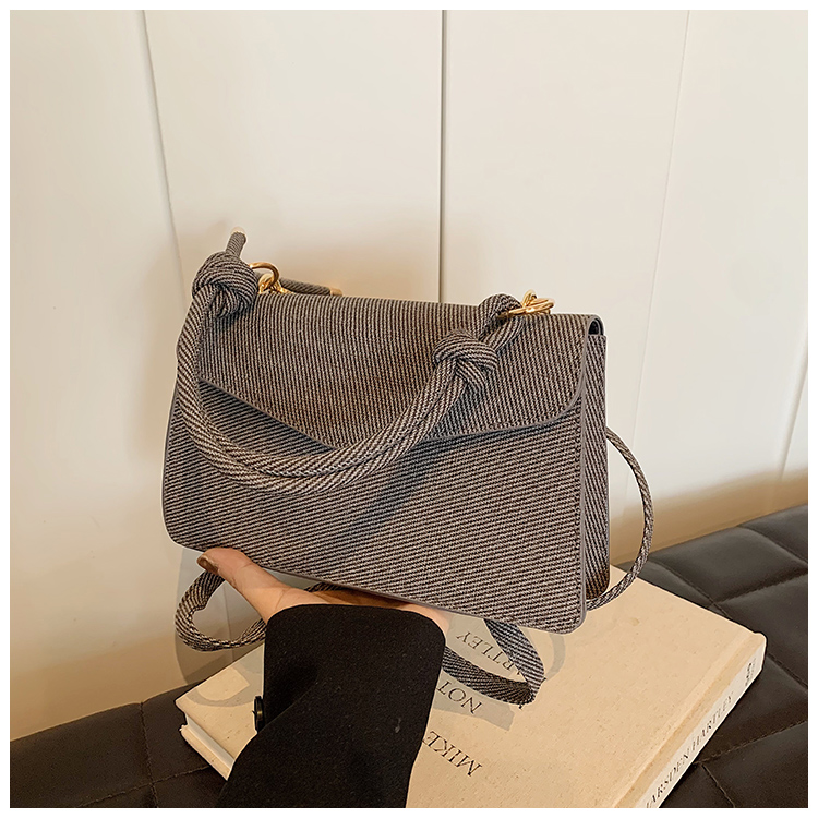 Women's Small Square Handbag - High-End Texture Crossbody Bag for Summer 2025 - Versatile Fashionable Mini Bag Women's Small Square Handbag - High-End Texture Crossbody Bag for Summer 2025 - Versatile Fashionable Mini Bag