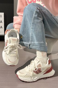 Women's Soft-Soled Mesh Sneakers - Breathable Little White Shoes, Versatile Summer 2025 Style, Trendy Dad Sneakers for Women