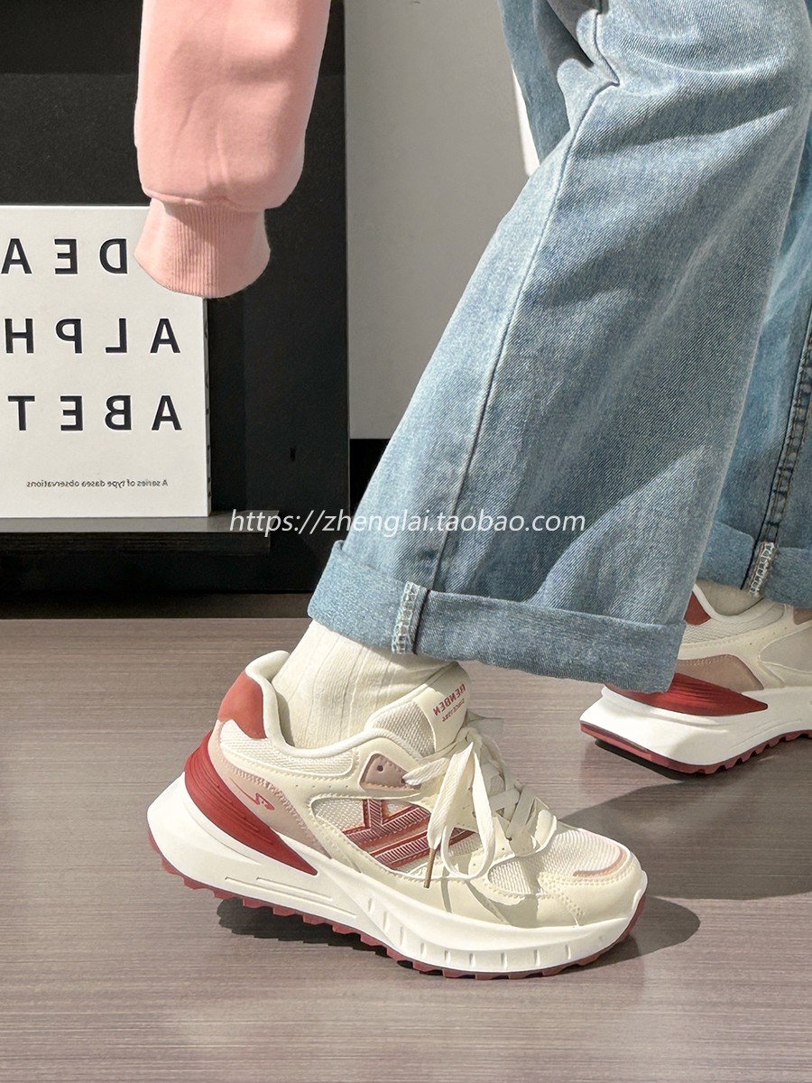 Women's Soft-Soled Mesh Sneakers - Breathable Little White Shoes, Versatile Summer 2025 Style, Trendy Dad Sneakers for Women Women's Soft-Soled Mesh Sneakers - Breathable Little White Shoes, Versatile Summer 2025 Style, Trendy Dad Sneakers for Women