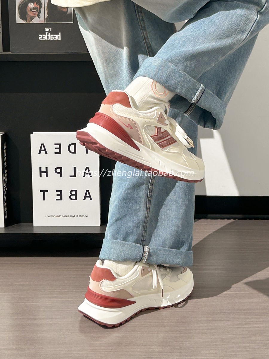 Women's Soft-Soled Mesh Sneakers - Breathable Little White Shoes, Versatile Summer 2025 Style, Trendy Dad Sneakers for Women Women's Soft-Soled Mesh Sneakers - Breathable Little White Shoes, Versatile Summer 2025 Style, Trendy Dad Sneakers for Women