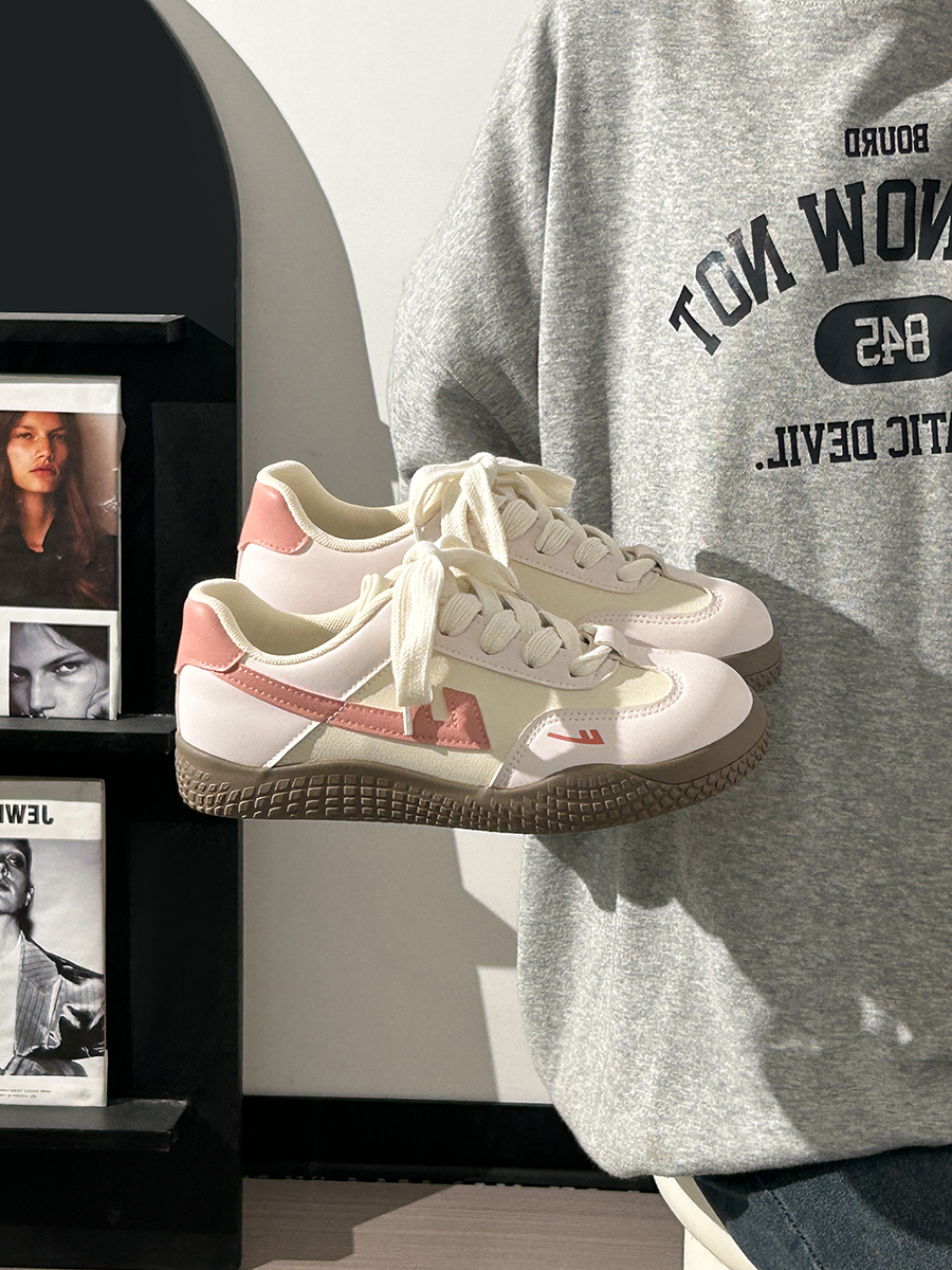 Women's Soft-Soled White Sneakers - Trendy Mesh Breathable Board Shoes for Summer 2025, Korean Style, Ins Fashion Women's Soft-Soled White Sneakers - Trendy Mesh Breathable Board Shoes for Summer 2025, Korean Style, Ins Fashion