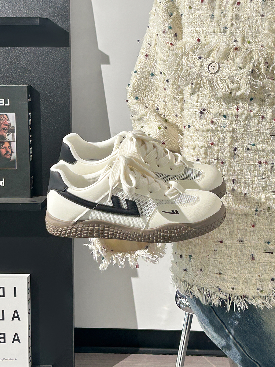 Women's Soft-Soled White Sneakers - Trendy Mesh Breathable Board Shoes for Summer 2025, Korean Style, Ins Fashion Women's Soft-Soled White Sneakers - Trendy Mesh Breathable Board Shoes for Summer 2025, Korean Style, Ins Fashion