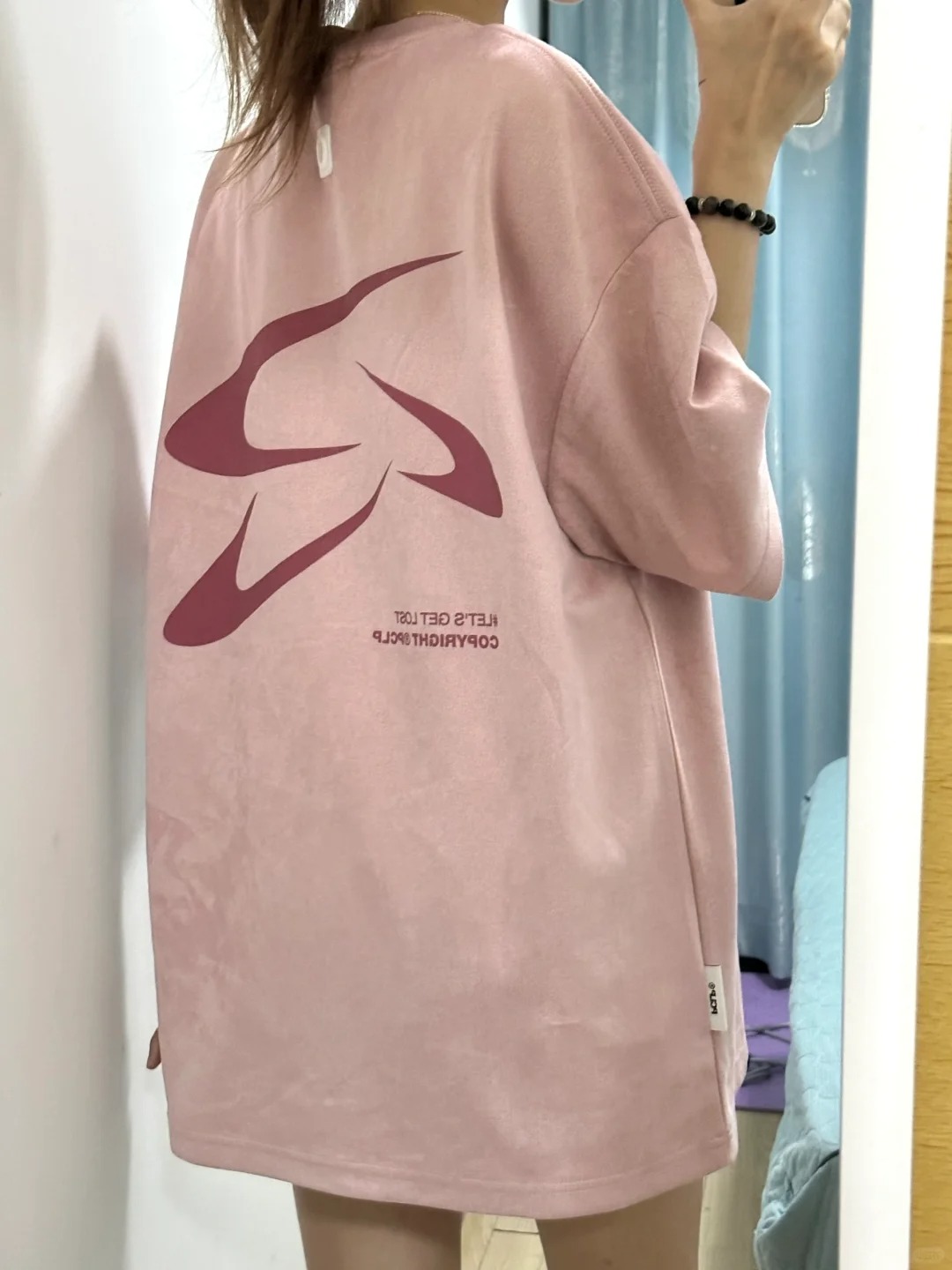 Women's Suede Short-Sleeve T-shirt - American High Street Style, Summer 90s Inspired, Casual Couple's Heavyweight Tee Women's Suede Short-Sleeve T-shirt - American High Street Style, Summer 90s Inspired, Casual Couple's Heavyweight Tee