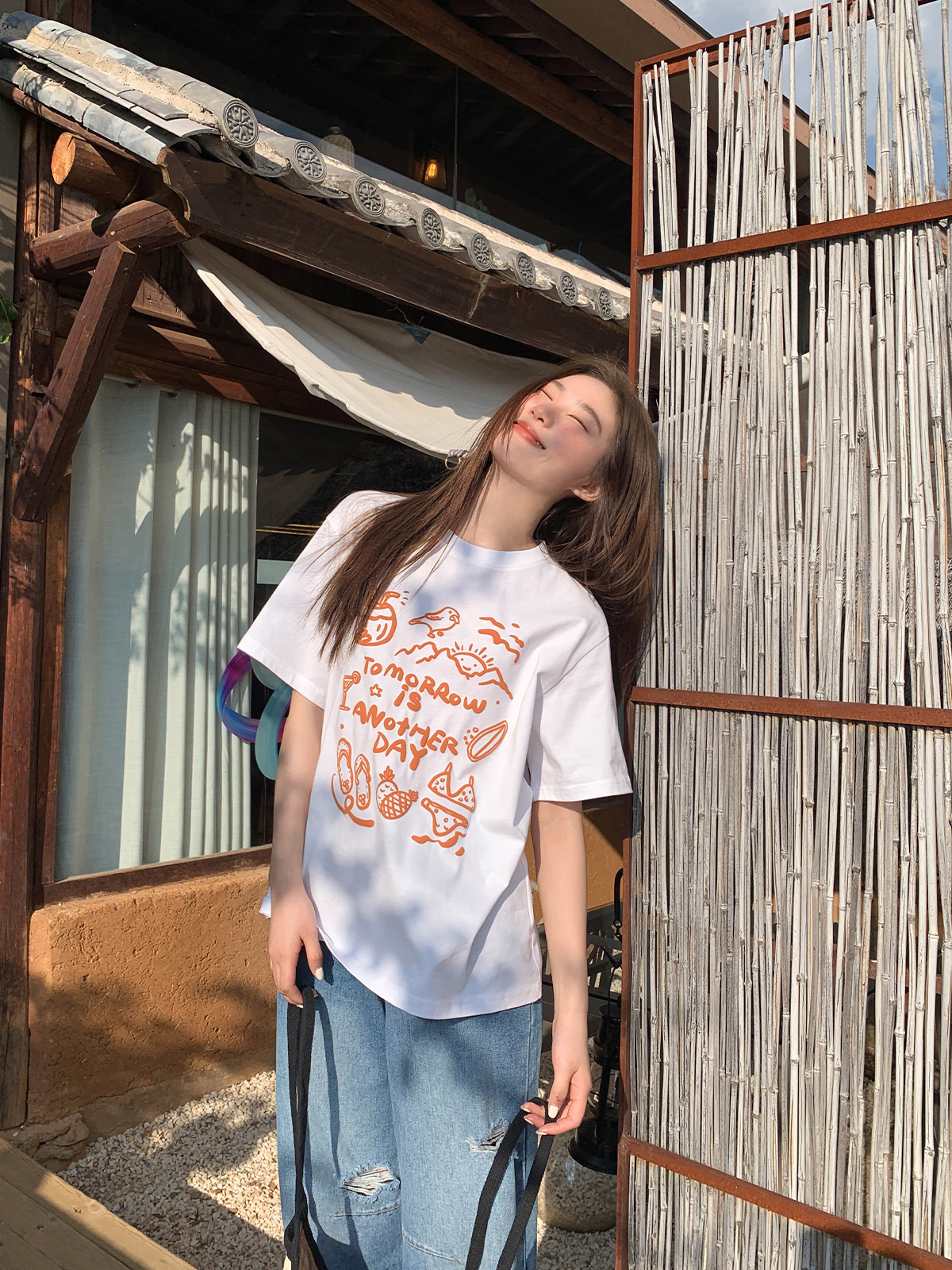 Women's Summer 2025 Loose Slim Round Neck Printed T-Shirt - Simple Element Design, Short Sleeve, Casual Style Women's Summer 2025 Loose Slim Round Neck Printed T-Shirt - Simple Element Design, Short Sleeve, Casual Style