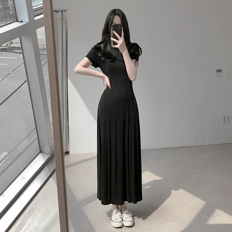 Women's Summer 2025 Round Neck Ribbed Striped A-Line Dress, Spliced Flared Skirt, Waist-Cinching, Solid Color, Cotton Women's Summer 2025 Round Neck Ribbed Striped A-Line Dress, Spliced Flared Skirt, Waist-Cinching, Solid Color, Cotton
