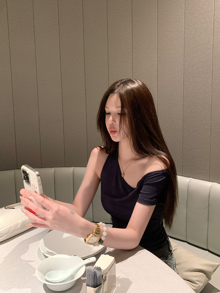 Women's Summer Asymmetrical Off-Shoulder Backless Tencel Top - Short Sleeve Hot Girl Style T-Shirt Women's Summer Asymmetrical Off-Shoulder Backless Tencel Top - Short Sleeve Hot Girl Style T-Shirt