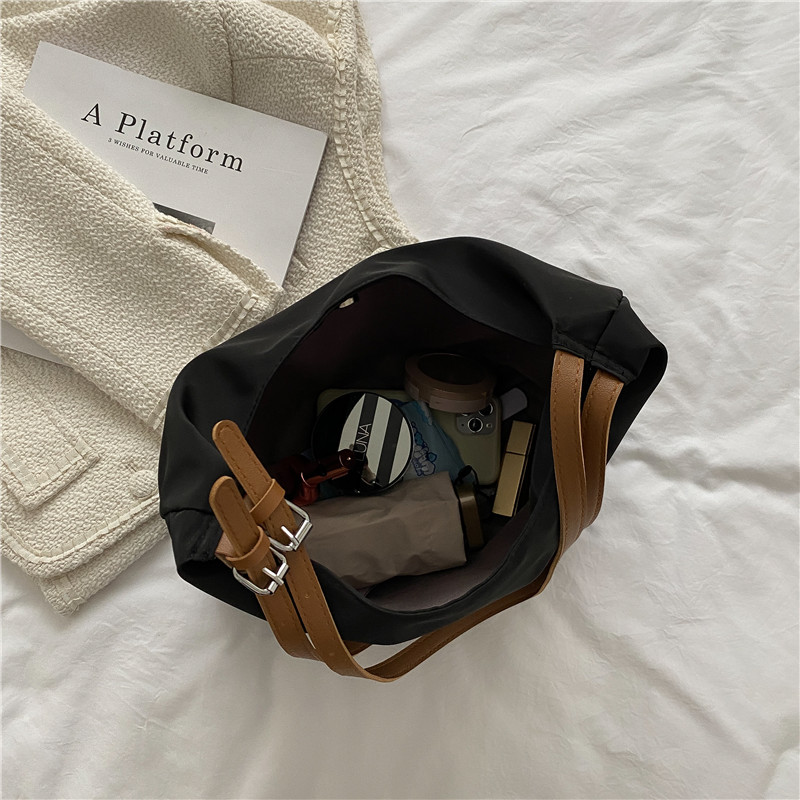 Women's Summer Canvas College Bag - Petite Korean Style Niche Design for Carrying Books - 2025 Trendy Small Tote Women's Summer Canvas College Bag - Petite Korean Style Niche Design for Carrying Books - 2025 Trendy Small Tote