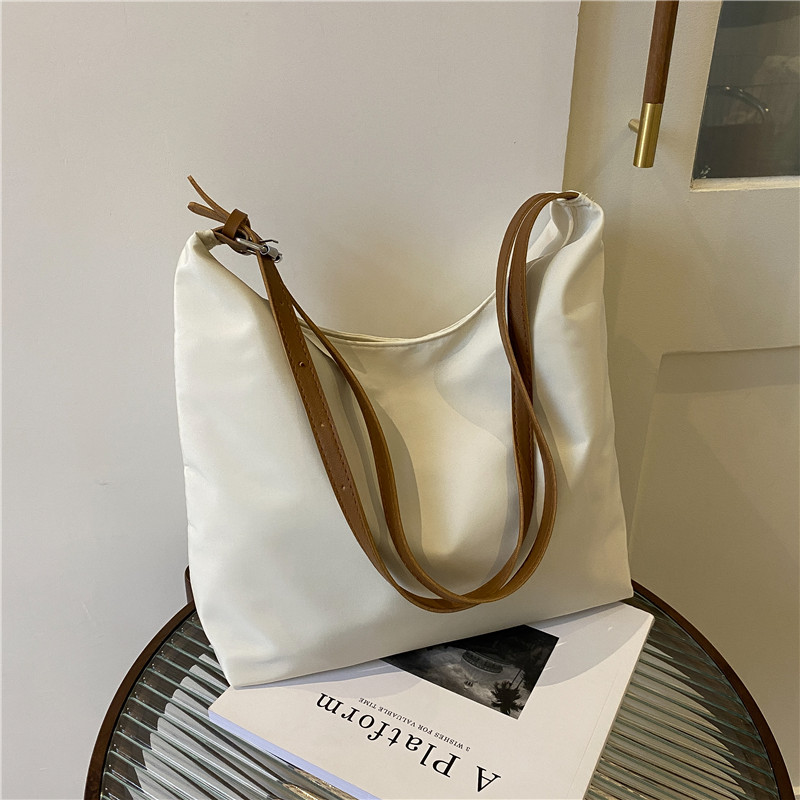 Women's Summer Canvas College Bag - Petite Korean Style Niche Design for Carrying Books - 2025 Trendy Small Tote Women's Summer Canvas College Bag - Petite Korean Style Niche Design for Carrying Books - 2025 Trendy Small Tote