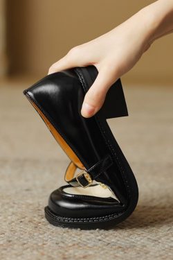 Women's Summer Color-Block Camellia Loafers - Soft Sheepskin Chunky Mid-Heel Shoes for 90s Inspired Style