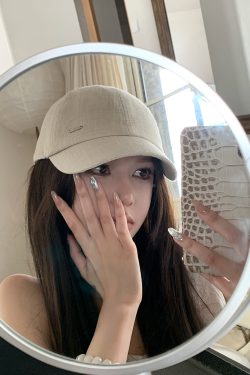 Women's Summer Linen Duckbill Hat - Breathable Octagonal Design for Sun Protection - Versatile Yuppie Old Money Style