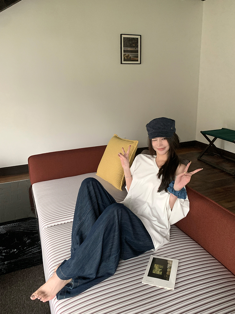 Women's Summer Loose High-Waisted Wide-Leg Jeans - Lightweight Casual Style for Effortless Y2K Fashion Women's Summer Loose High-Waisted Wide-Leg Jeans - Lightweight Casual Style for Effortless Y2K Fashion