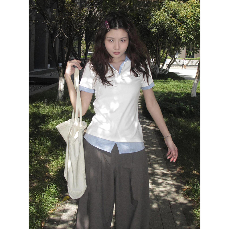 Women's Summer Plaid V-Neck Polo Shirt Two-Piece Outfit - Short Sleeve, Slim Fit College Style Top Women's Summer Plaid V-Neck Polo Shirt Two-Piece Outfit - Short Sleeve, Slim Fit College Style Top