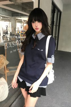 Women's Summer Retro Short-Sleeve Polo Shirt, MIU-Style Plaid Splicing Faux Two-Piece T-Shirt, Slim Fit, Trendy 90s Inspired Top