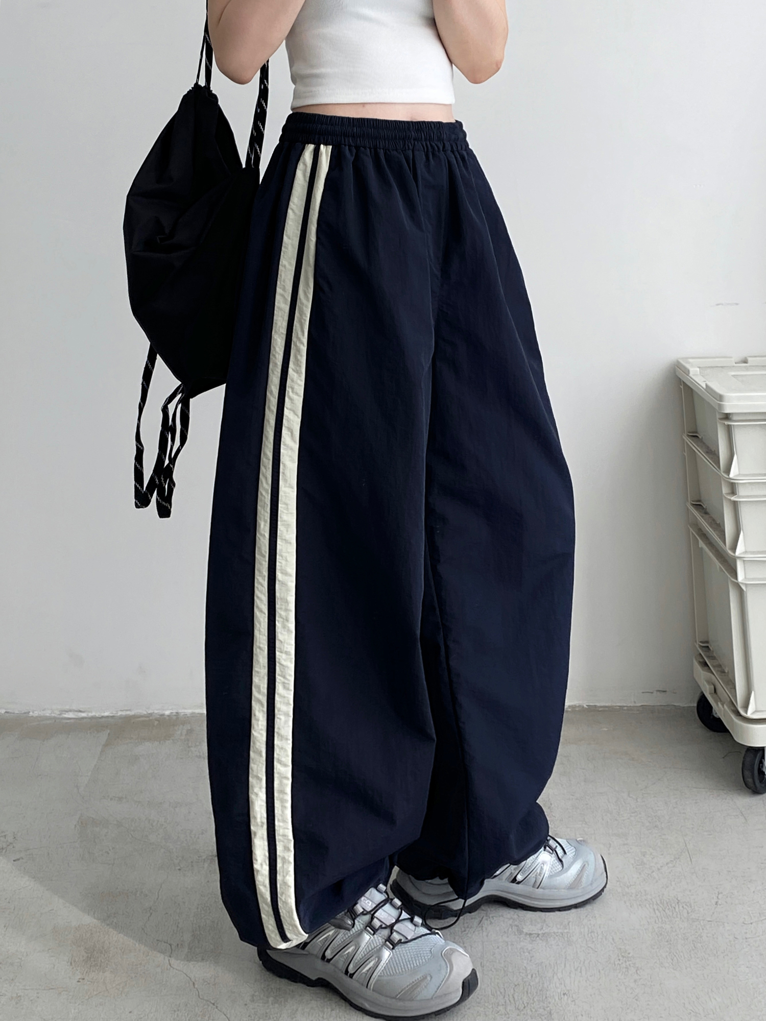 Women's Sun Grapefruit Embroidered Two-Way Stretch Slimming Sports Pants - Versatile Casual Long Pants for Activewear Women's Sun Grapefruit Embroidered Two-Way Stretch Slimming Sports Pants - Versatile Casual Long Pants for Activewear