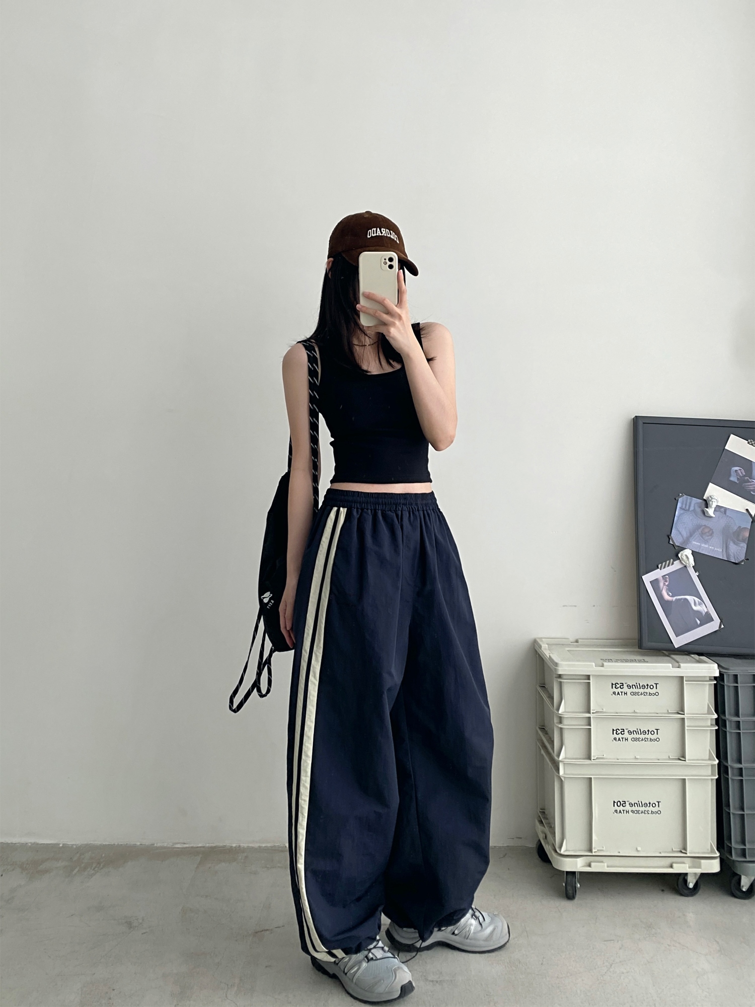 Women's Sun Grapefruit Embroidered Two-Way Stretch Slimming Sports Pants - Versatile Casual Long Pants for Activewear Women's Sun Grapefruit Embroidered Two-Way Stretch Slimming Sports Pants - Versatile Casual Long Pants for Activewear