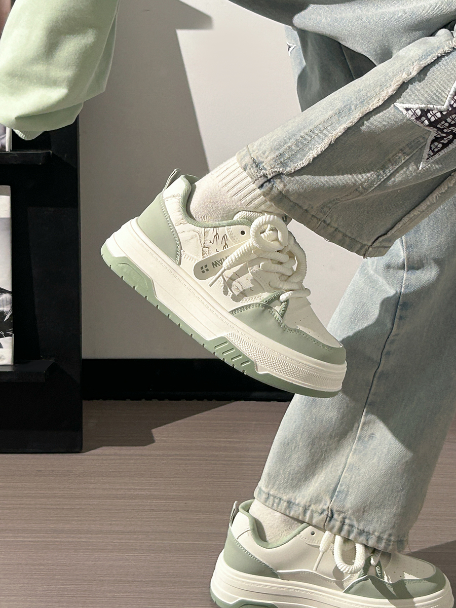 Women's Thick-Soled Big Head Shoes - Breathable White Board Shoes for Summer 2025 - Trendy Casual Footwear Women's Thick-Soled Big Head Shoes - Breathable White Board Shoes for Summer 2025 - Trendy Casual Footwear