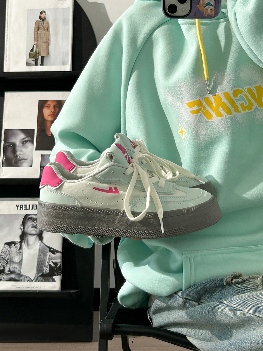 Women's Thick-Soled Canvas Shoes - 2025 Summer Korean Style Versatile Breathable Sneakers for Trendy Looks Women's Thick-Soled Canvas Shoes - 2025 Summer Korean Style Versatile Breathable Sneakers for Trendy Looks