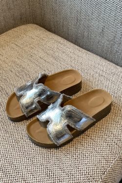 Women's Thick-Soled One-Word Slide Sandals - Casual Outdoor Flip-Flops for Summer 2025, Simple & Versatile Trendy Footwear