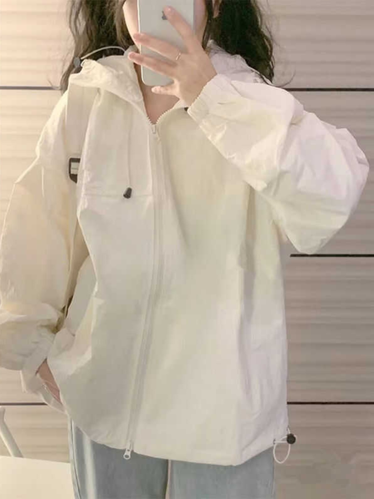 Women's Vintage Chic Lightweight White Sun Protection Jacket with Hood, Short Cardigan for Junior High and High School Students Women's Vintage Chic Lightweight White Sun Protection Jacket with Hood, Short Cardigan for Junior High and High School Students