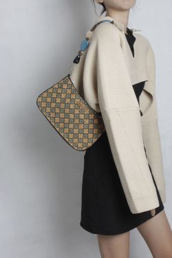 Women's Vintage French Style Underarm Bag, Niche Design Small Crossbody Bag, Cute 2023 Spring Collection