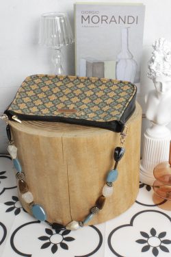 Women's Vintage French Style Underarm Bag, Niche Design Small Crossbody Bag, Cute 2023 Spring Collection