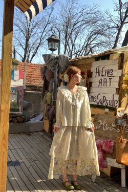 Women's Vintage Green Ruffled Linen Shirt and Floral A-Line Skirt Set - Summer Fashion, Boho Style, Perfect for 90s Inspired Looks