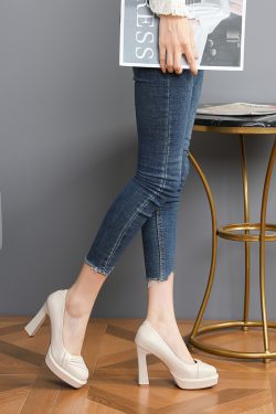 Women's Waterproof Platform High Heels 10CM Chunky Heel - Stylish Ceremonial Shoes for Runway and Events