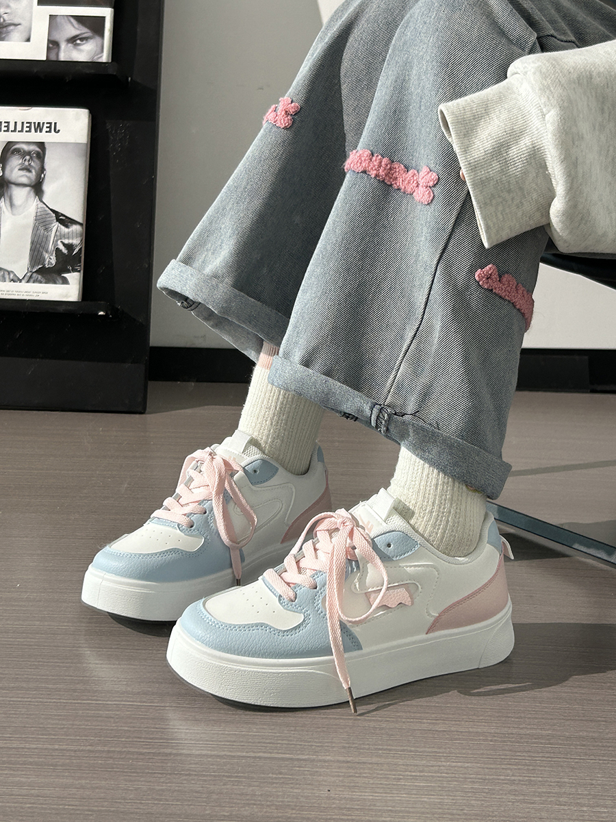 Women's White Canvas Sneakers - Lightweight, Breathable Mesh Summer Shoes, Korean Style Versatile Trendy Sports Footwear for Students Women's White Canvas Sneakers - Lightweight, Breathable Mesh Summer Shoes, Korean Style Versatile Trendy Sports Footwear for Students