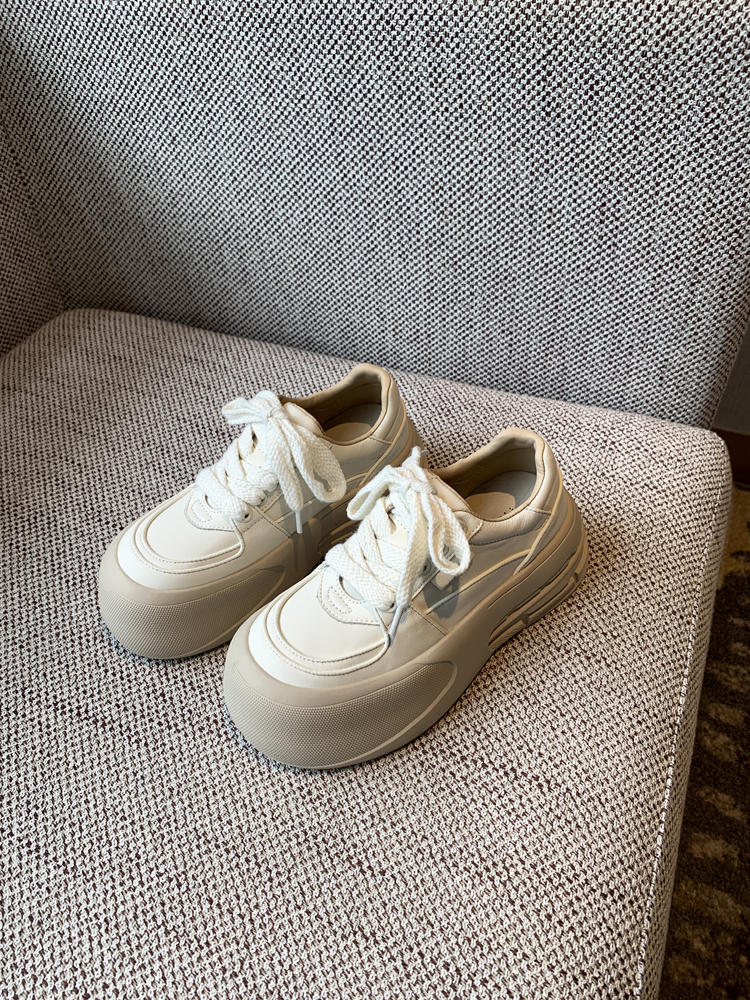 Women's White Casual Sneakers - Lace-Up Genuine Leather Thick Sole - Versatile 2025 Spring Style Bread Shoes Women's White Casual Sneakers - Lace-Up Genuine Leather Thick Sole - Versatile 2025 Spring Style Bread Shoes