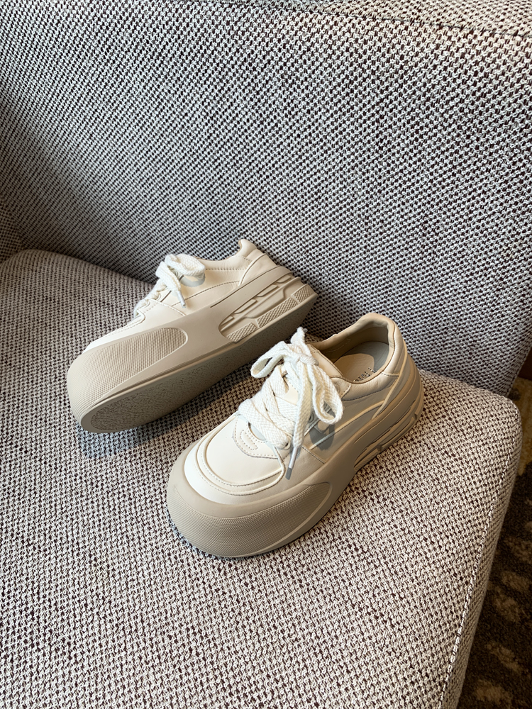 Women's White Casual Sneakers - Lace-Up Genuine Leather Thick Sole - Versatile 2025 Spring Style Bread Shoes Women's White Casual Sneakers - Lace-Up Genuine Leather Thick Sole - Versatile 2025 Spring Style Bread Shoes