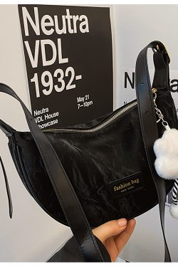 Women's White Dumpling Bag - High-End Versatile Shoulder & Crossbody Bag for Summer 2025 Fashion