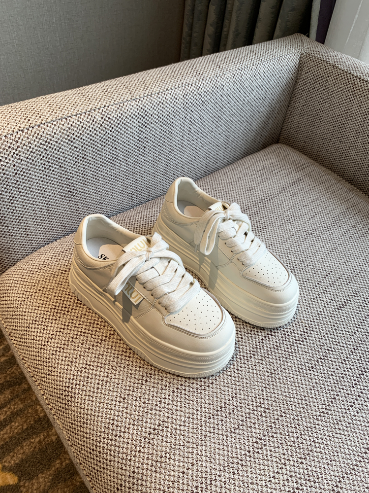Women's White Height-Increasing Sneakers 2025 - Versatile Thick-Soled Casual Sports Shoes for Students Women's White Height-Increasing Sneakers 2025 - Versatile Thick-Soled Casual Sports Shoes for Students