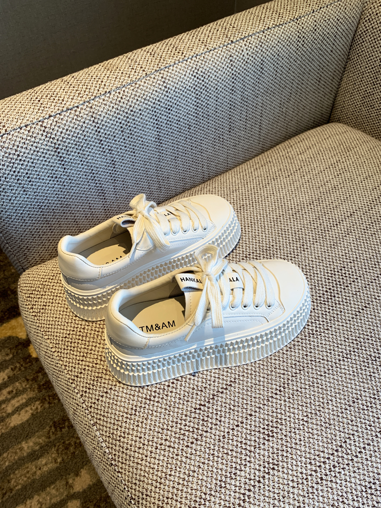 Women's White Lace-Up Genuine Leather Sneakers - 2025 Spring Thick-Soled Casual Biscuit Shoes, Comfortable Y2K Style Women's White Lace-Up Genuine Leather Sneakers - 2025 Spring Thick-Soled Casual Biscuit Shoes, Comfortable Y2K Style