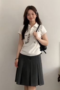 Women's White Short-Sleeve Polo Shirt with Dog Embroidery - Summer 2023 American-Style Fitted Sports Top