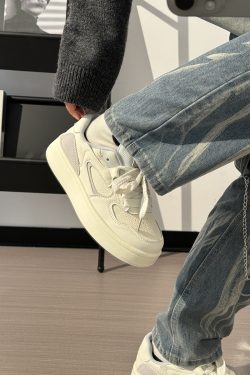 Women's White Sneakers 2025 - Breathable Simple Board Shoes for Students, Korean Style, Versatile Casual Footwear, Trendy INS Fashion