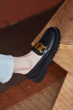 Women's White Thick-Soled Slip-On Loafers in British Style - Genuine Leather Spring Summer 2025 Fashion Footwear