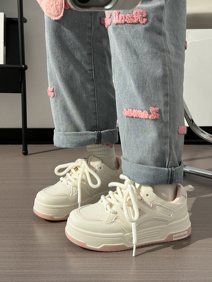 Women's White Thick-Soled Sneakers - Breathable Summer Board Shoes, Versatile Niche Design for Everyday Wear Women's White Thick-Soled Sneakers - Breathable Summer Board Shoes, Versatile Niche Design for Everyday Wear