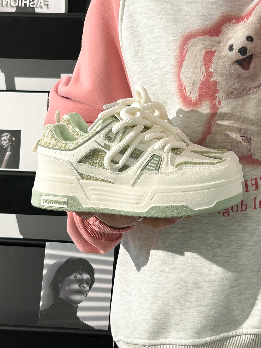 Women's White Thick-Soled Sneakers - Breathable Summer Board Shoes, Versatile Niche Design for Everyday Wear Women's White Thick-Soled Sneakers - Breathable Summer Board Shoes, Versatile Niche Design for Everyday Wear