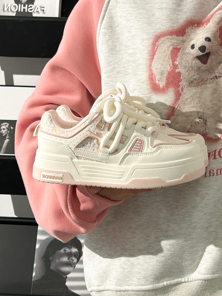 Women's White Thick-Soled Sneakers - Breathable Summer Board Shoes, Versatile Niche Design for Everyday Wear Women's White Thick-Soled Sneakers - Breathable Summer Board Shoes, Versatile Niche Design for Everyday Wear