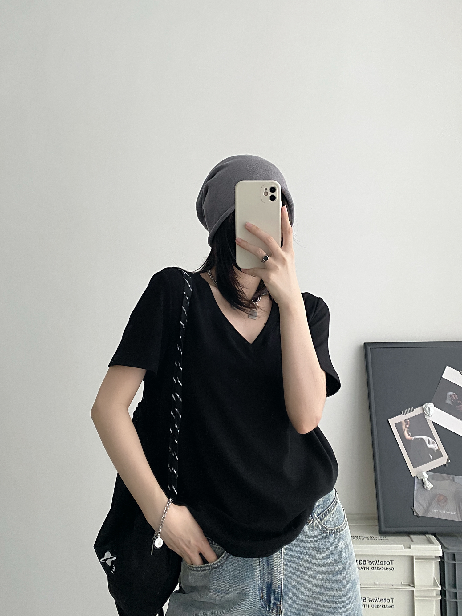 Women's White V-Neck Short Sleeve T-Shirt, Loose Fit Drop Shoulder, Spring Summer Basic Top, Versatile Layering Piece Women's White V-Neck Short Sleeve T-Shirt, Loose Fit Drop Shoulder, Spring Summer Basic Top, Versatile Layering Piece