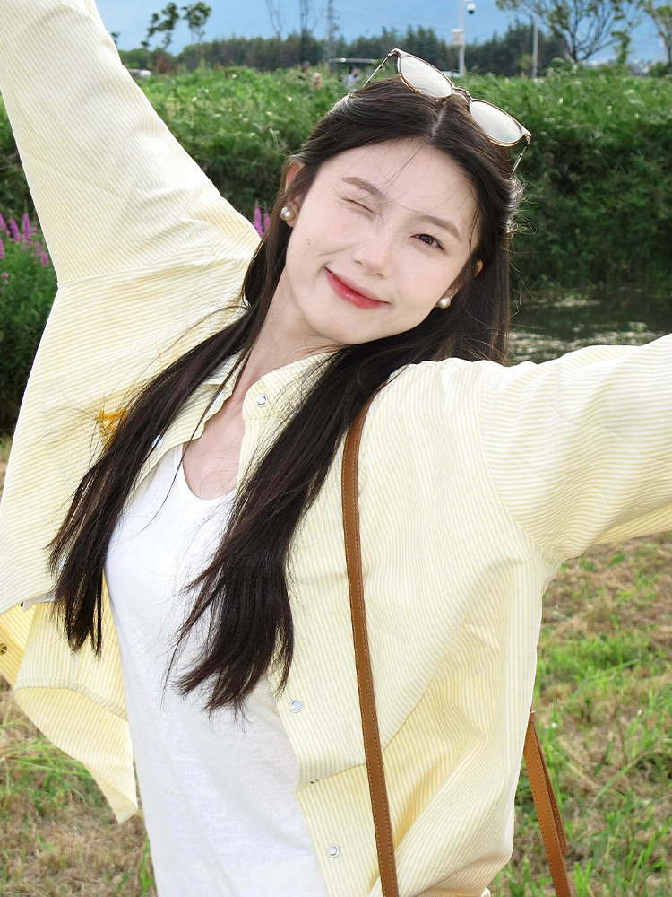 Women's Yellow Striped Shirt with Dog Embroidery, Loose Summer Jacket, American Style, Sun Protection, Trendy Dopamine Top Women's Yellow Striped Shirt with Dog Embroidery, Loose Summer Jacket, American Style, Sun Protection, Trendy Dopamine Top