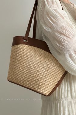 Woven Shoulder Bag for Women - French Retro Vegetable Basket, Casual Beach Vacation Style, Versatile Fashion Accessory